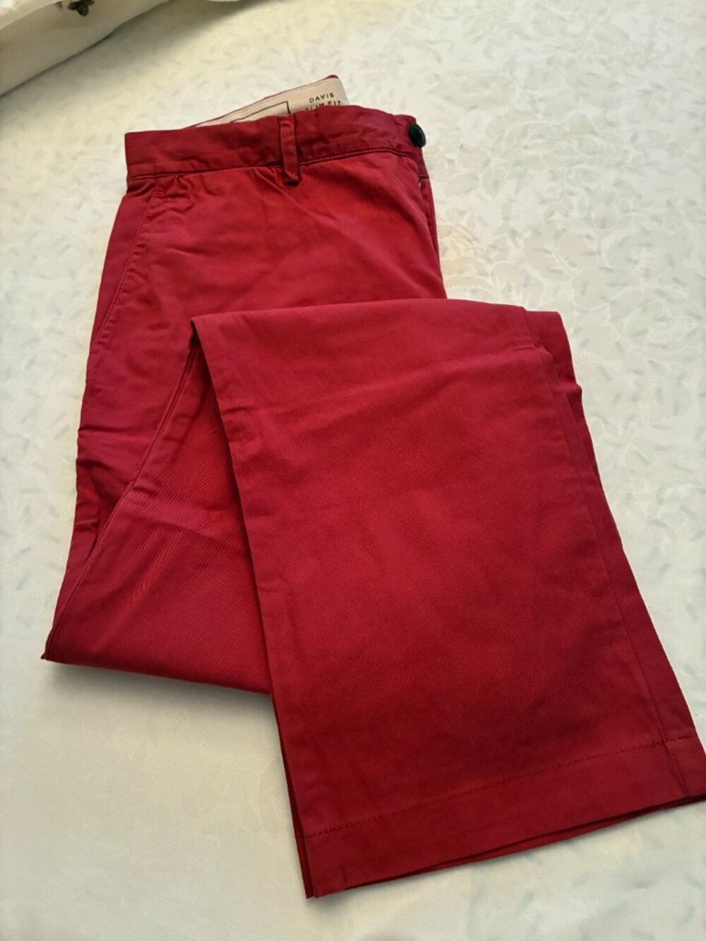 NEW Pants sz 33x32 Club Monaco Davis slim fit. Red 100% cotton